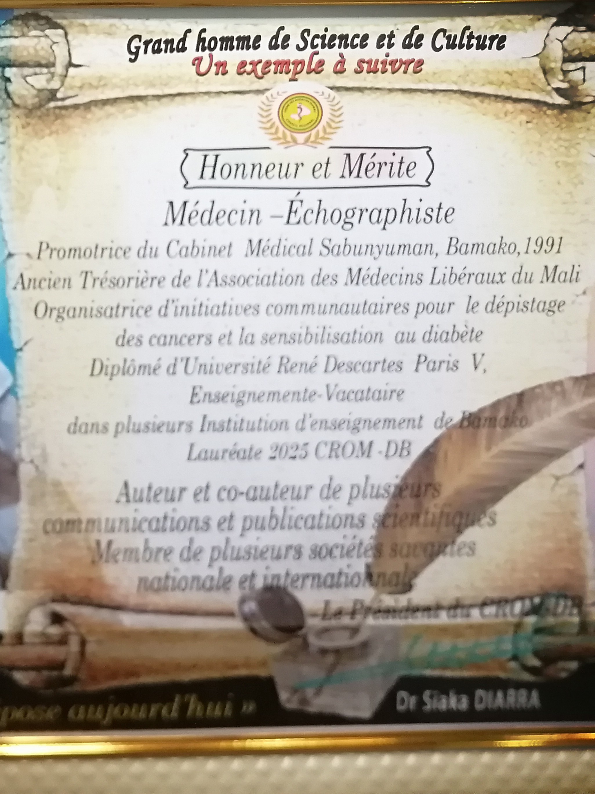 Tableau d'honneur et de mérites du Dr Fatoumata Youma Gakou - Ordre des Médecins du Mali